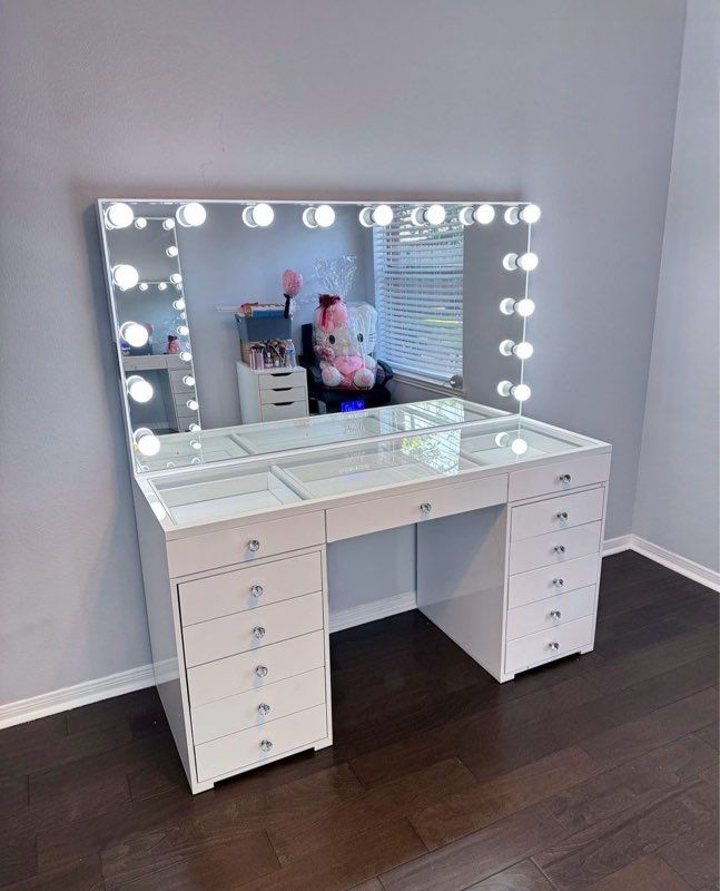 Coiffeuse avec Miroir & Rangement